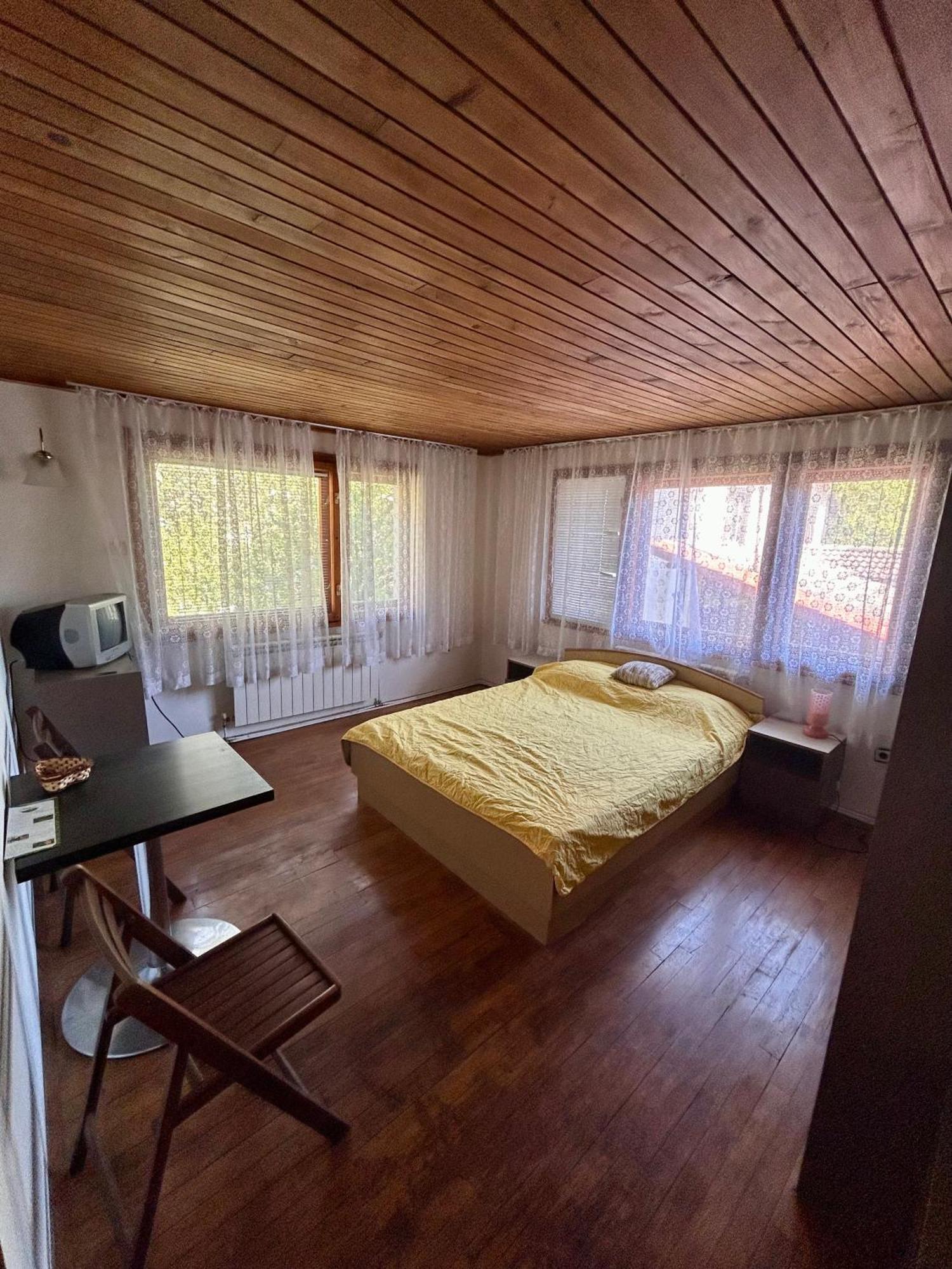 Luylyana Guesthouse Ribarica Luaran gambar