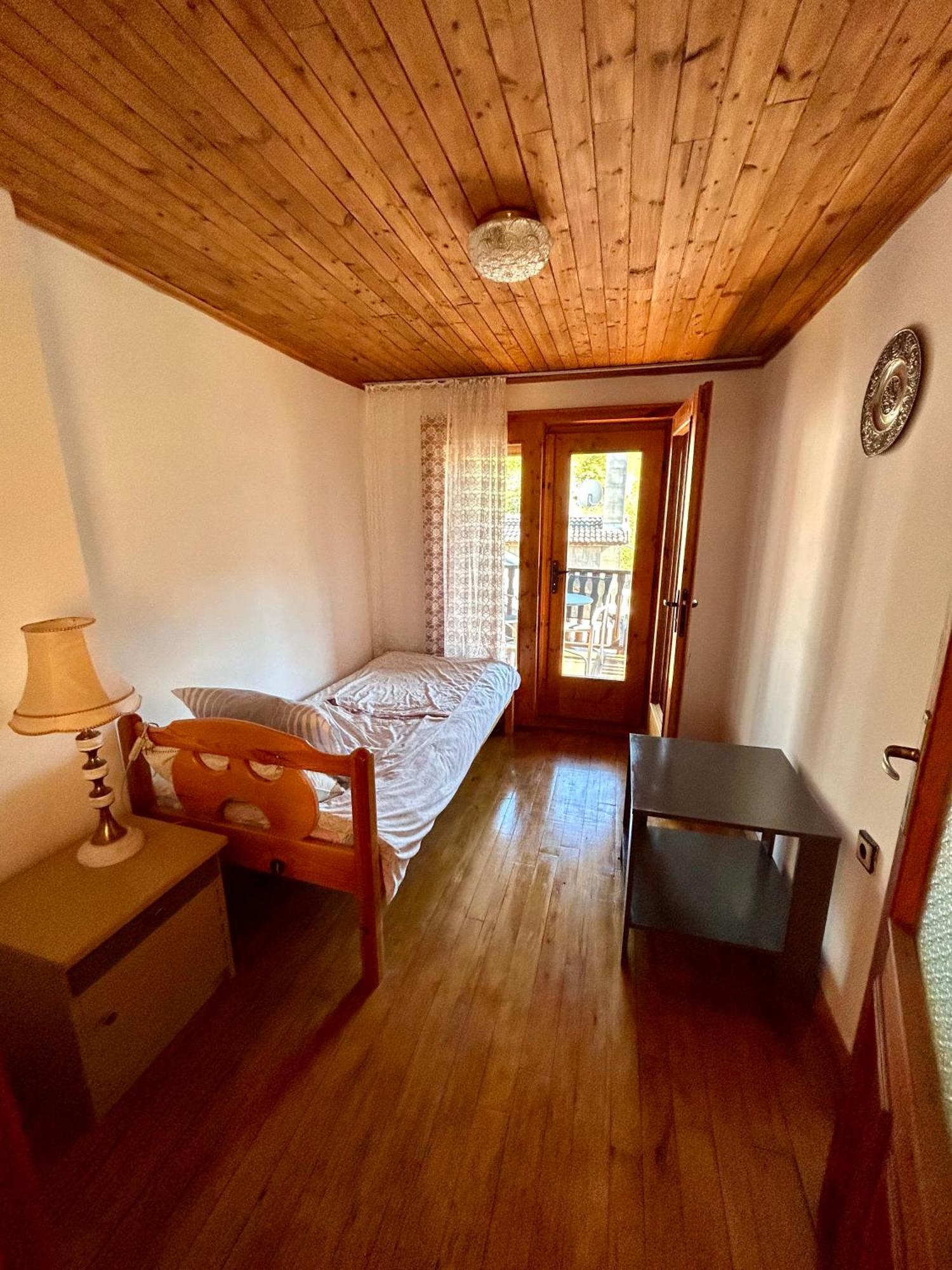 Luylyana Guesthouse Ribarica Luaran gambar
